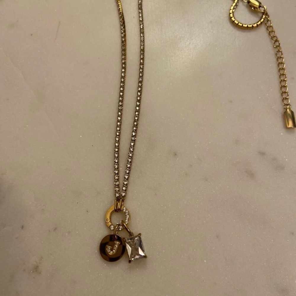 Alphabet initial letter necklace with Rhinestone chain - Picture 4 of 5
